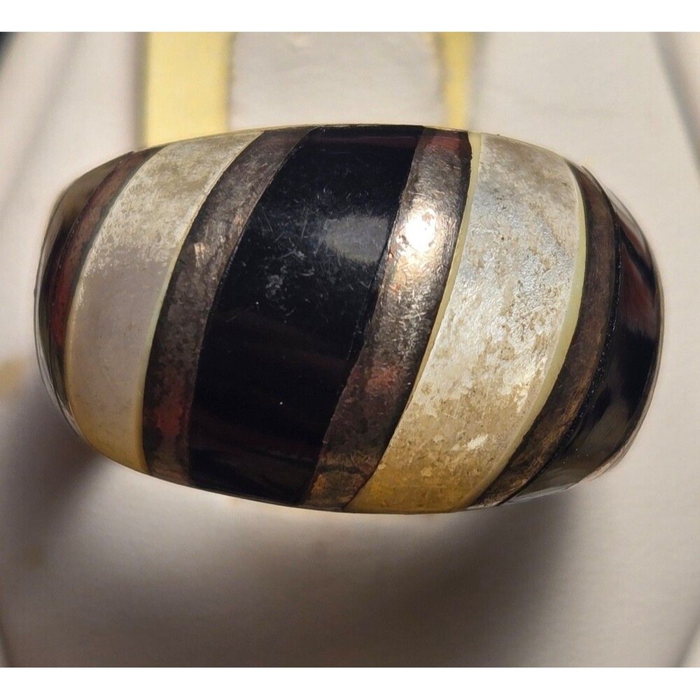 Vintage sterling silver ring sz 7.5